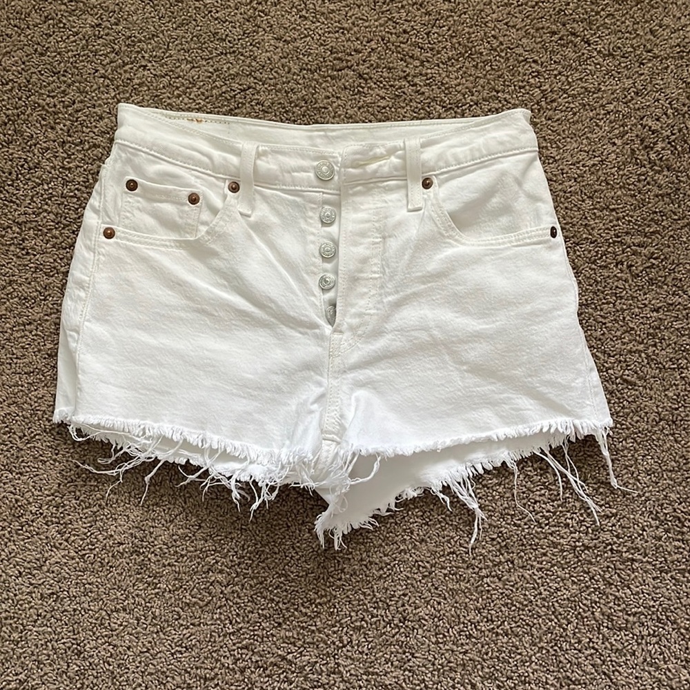 levi’s 501 denim jean shorts